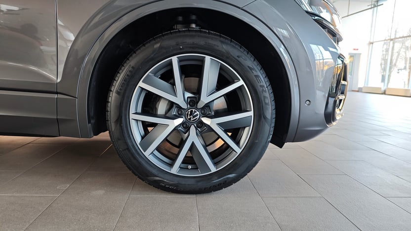 Зображення Touareg R-Line Platinum 3.0 V6 TDI