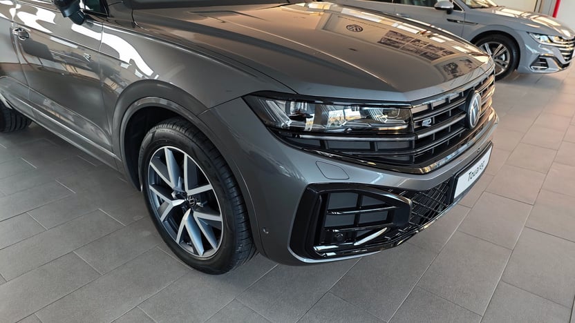 Зображення Touareg R-Line Platinum 3.0 V6 TDI