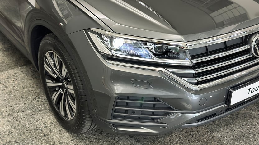 Зображення Touareg Silver 3.0 V6 TFSI