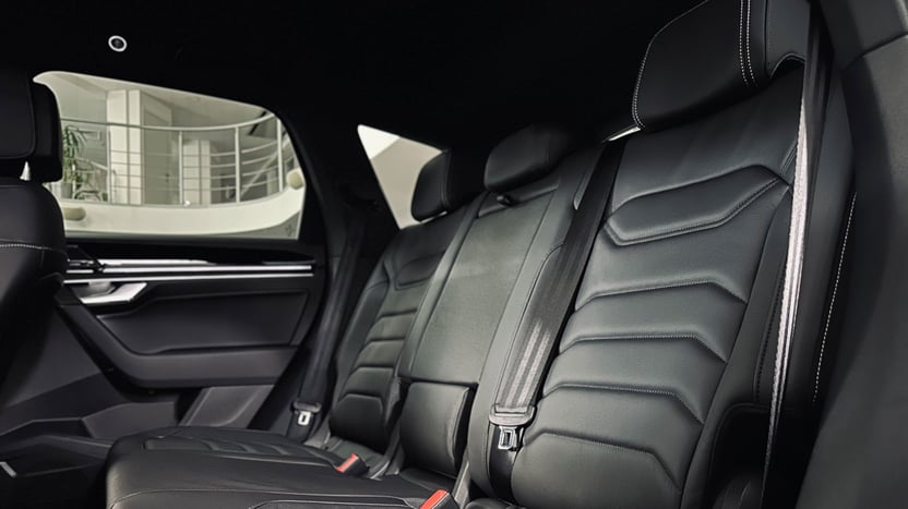 Зображення Touareg Silver 3.0 V6 TFSI
