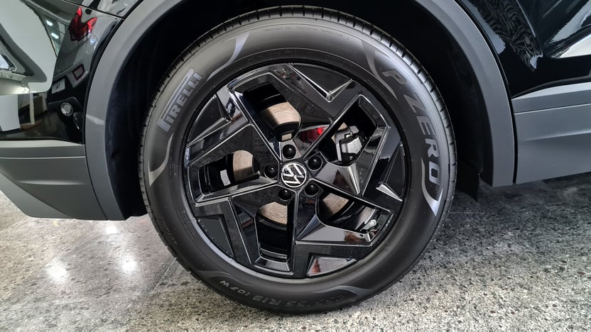Зображення Touareg Silver 3.0 V6 TFSI