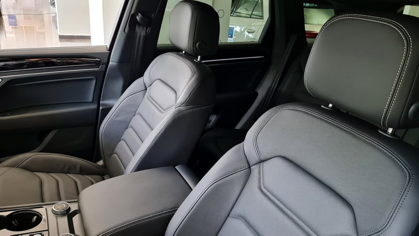 Зображення Touareg Silver 3.0 V6 TFSI