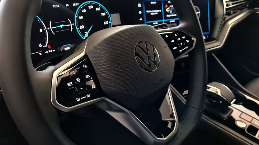 Зображення Touareg Silver 3.0 V6 TFSI