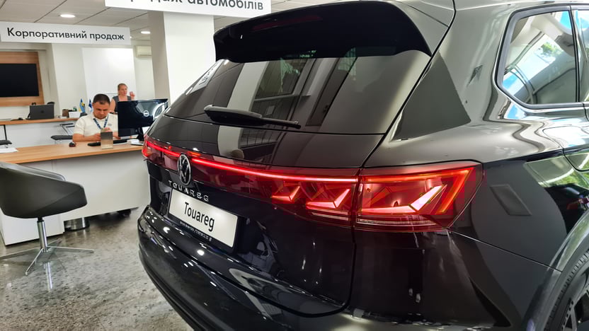 Зображення Touareg Silver 3.0 V6 TFSI