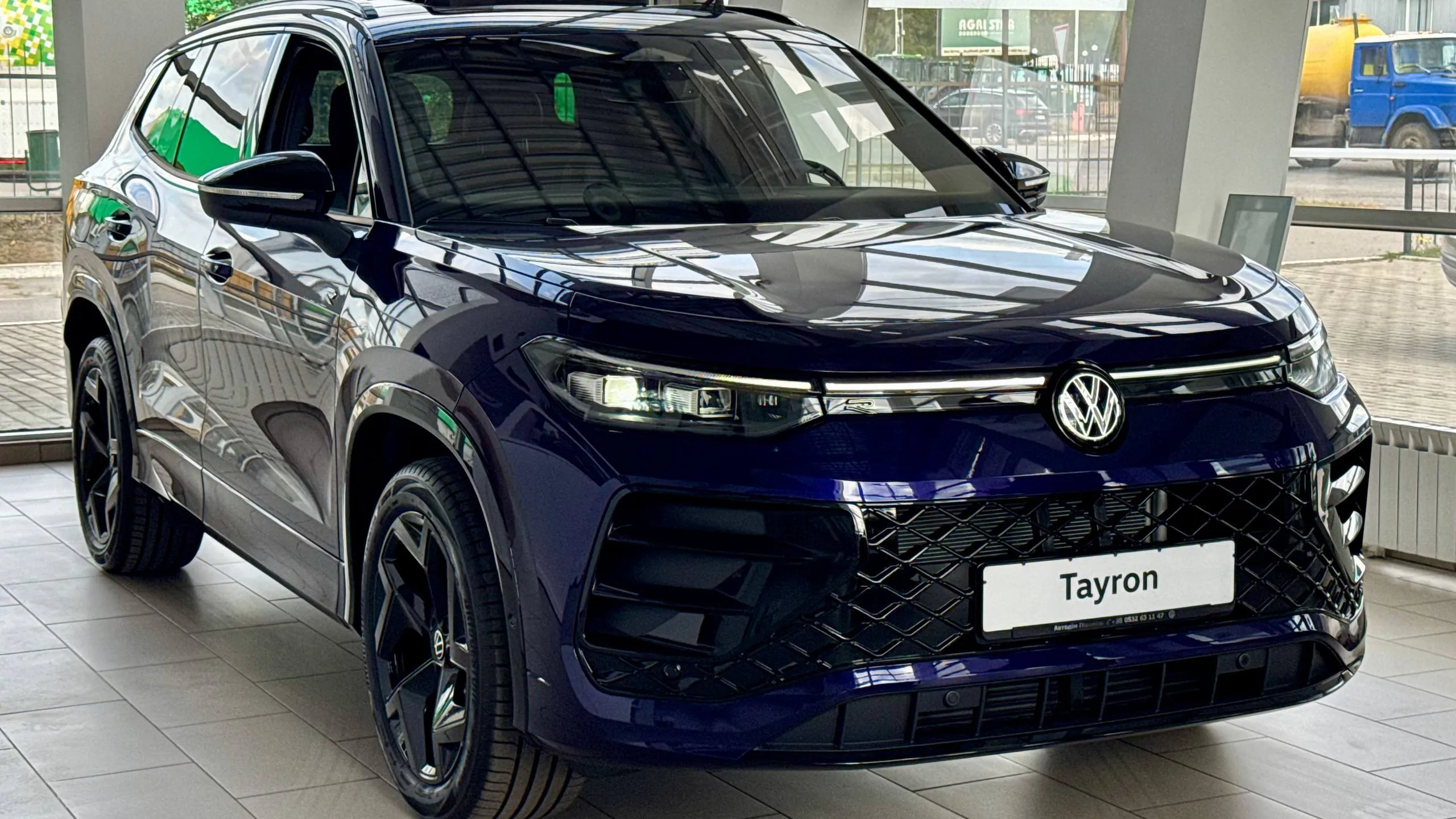 Зображення Новий Tayron R-Line 2.0 TDI 4MOTION