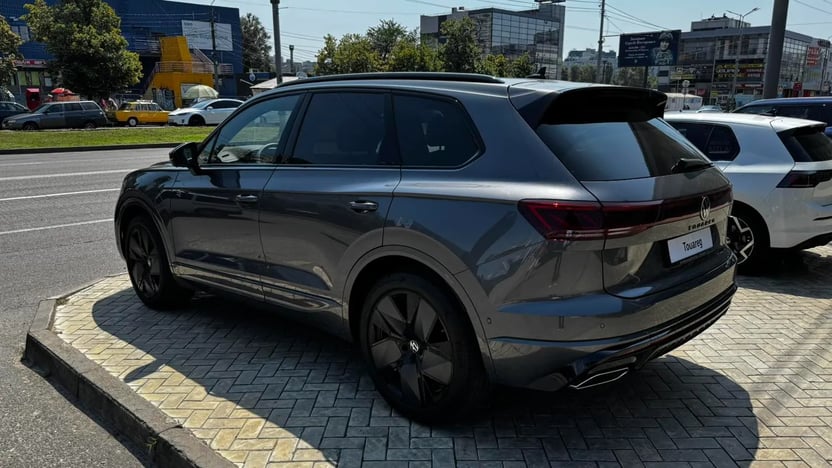 Зображення Touareg R-Line Platinum 3.0 V6 TDI