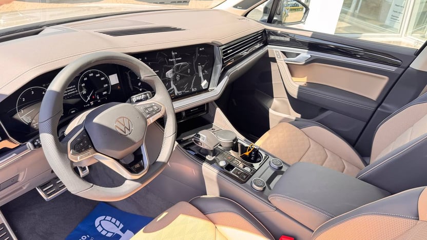 Зображення Touareg R-Line Platinum 3.0 V6 TDI