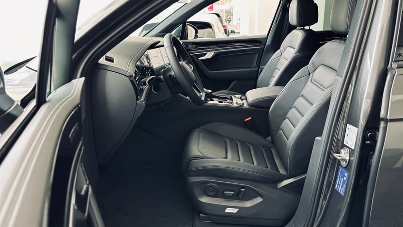 Зображення Touareg Silver 3.0 V6 TDI