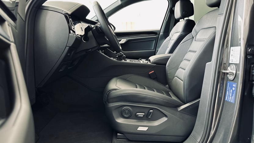 Зображення Touareg Silver 3.0 V6 TDI