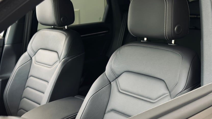 Зображення Touareg Silver 3.0 V6 TDI