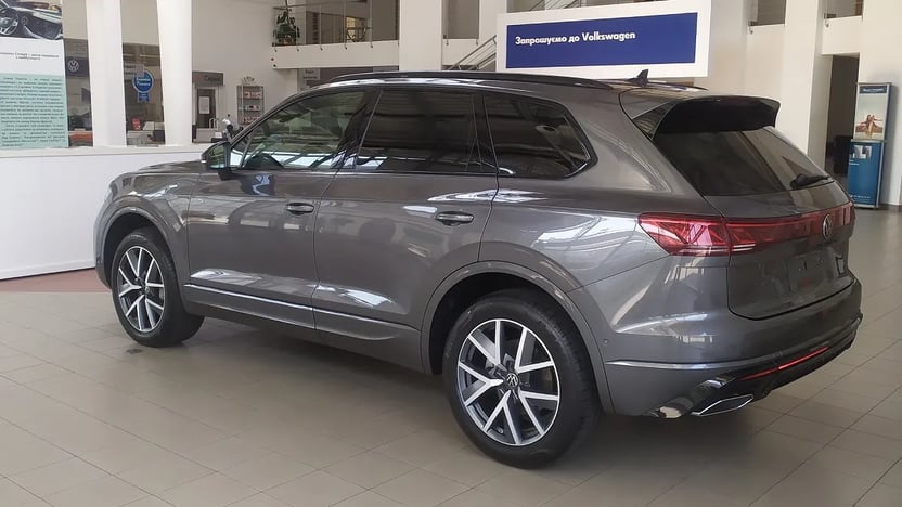 Зображення Touareg R-Line Platinum 3.0 V6 TDI