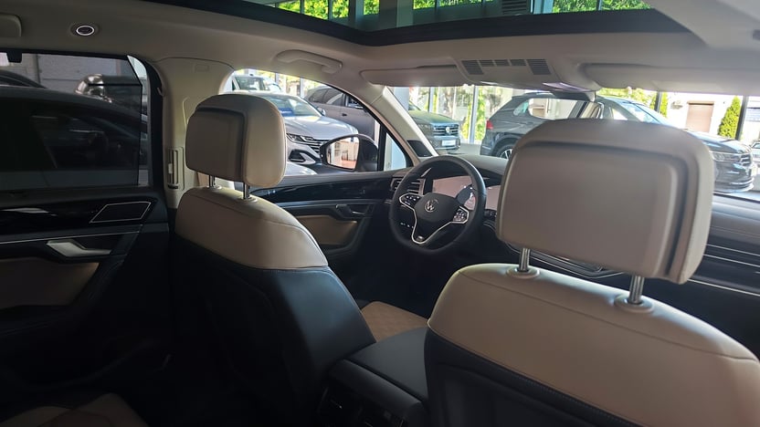 Зображення Touareg R-Line Platinum 3.0 V6 TDI
