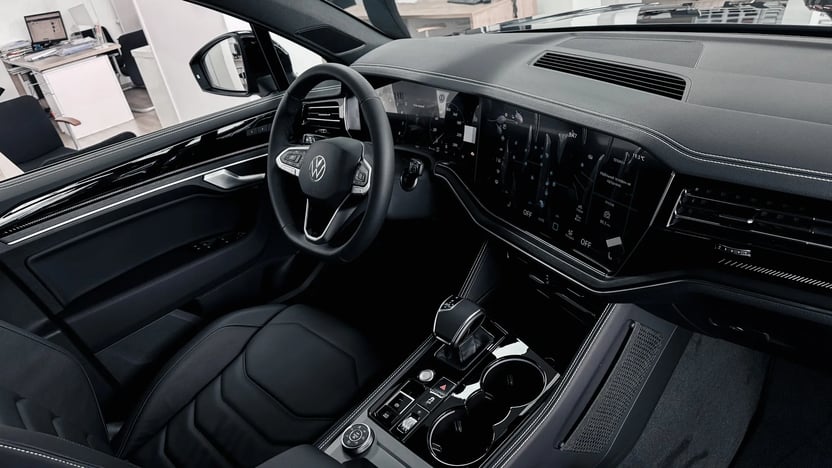 Зображення Touareg Silver 3.0 V6 TFSI