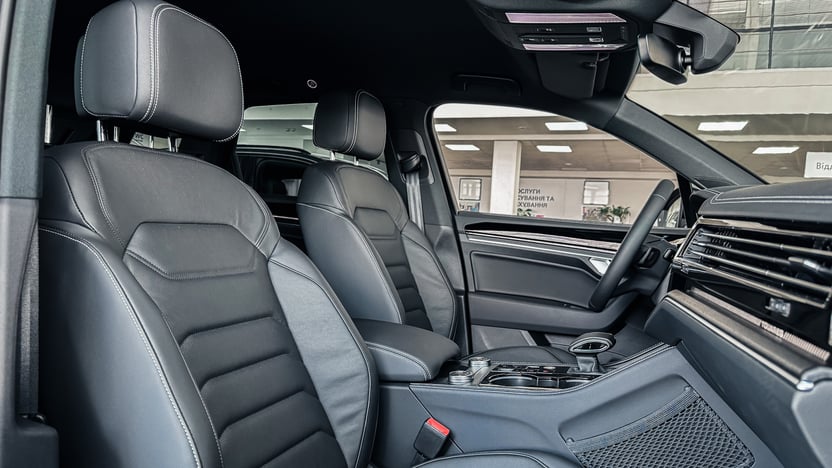 Зображення Touareg Silver 3.0 V6 TDI