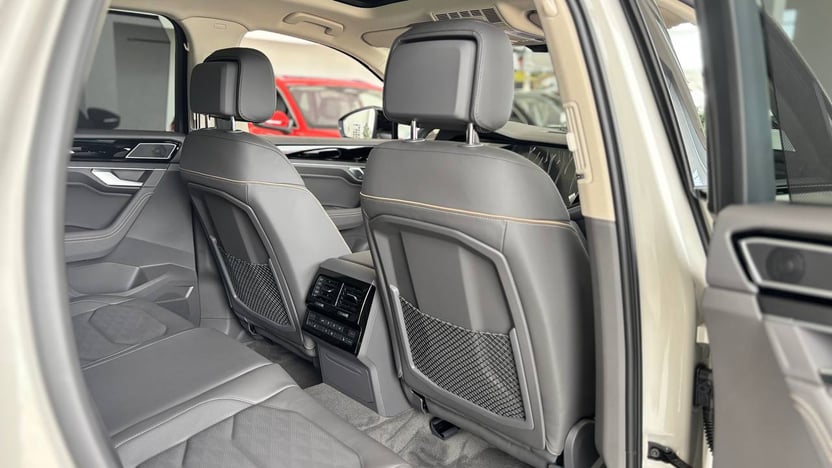 Зображення Touareg R-Line Platinum 3.0 V6 TDI