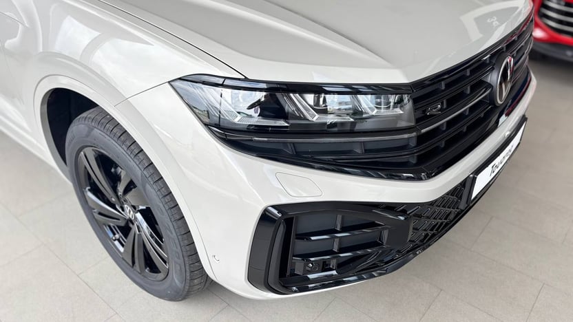 Зображення Touareg R-Line Platinum 3.0 V6 TDI