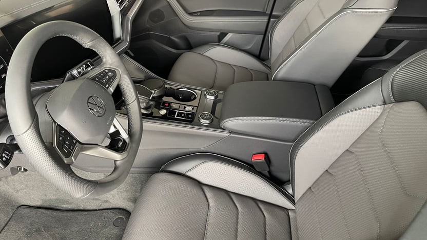 Зображення Touareg R-Line Platinum 3.0 V6 TDI