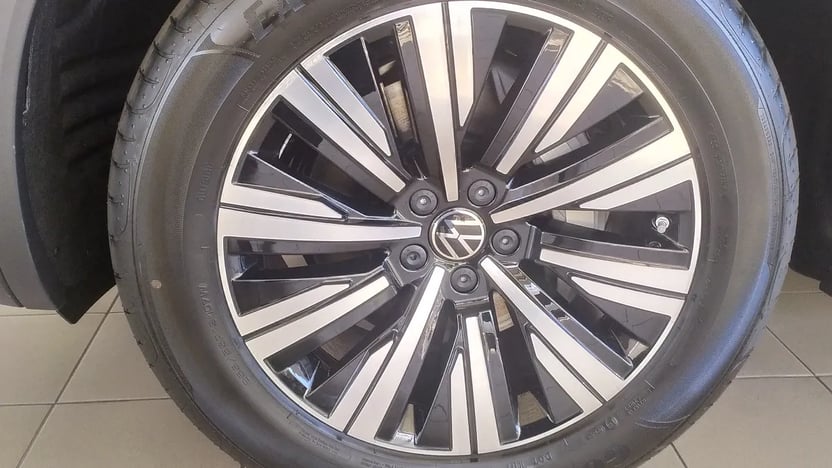 Зображення Touareg Silver 3.0 V6 TDI