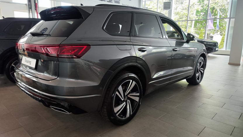 Зображення Touareg R-Line Platinum 3.0 V6 TDI