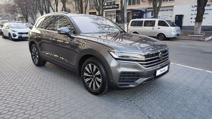 Зображення Touareg Silver 3.0 V6 TFSI