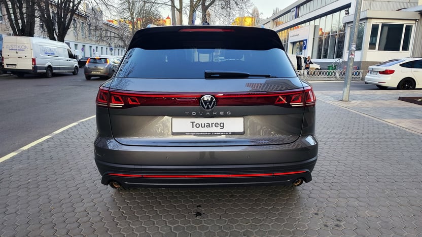 Зображення Touareg Silver 3.0 V6 TFSI