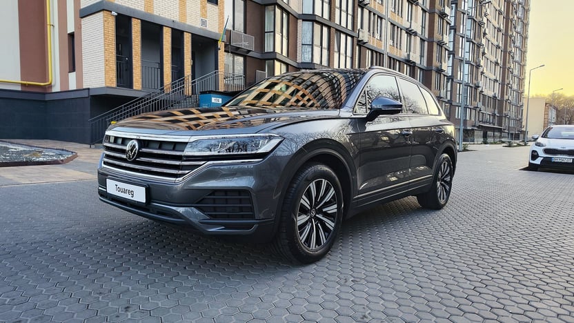 Зображення Touareg Silver 3.0 V6 TFSI