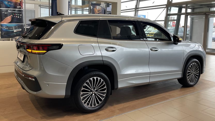 Зображення Новий Tayron Elegance 2.0 TDI 4MOTION