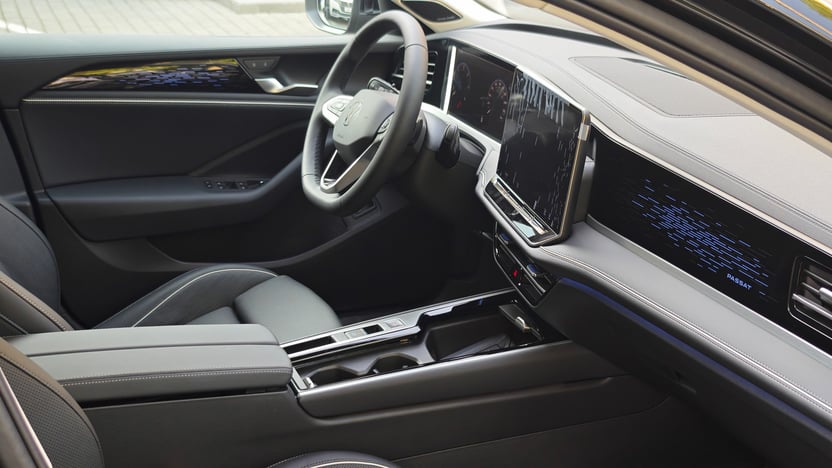 Зображення Новий Passat Elegance 2.0 TSI