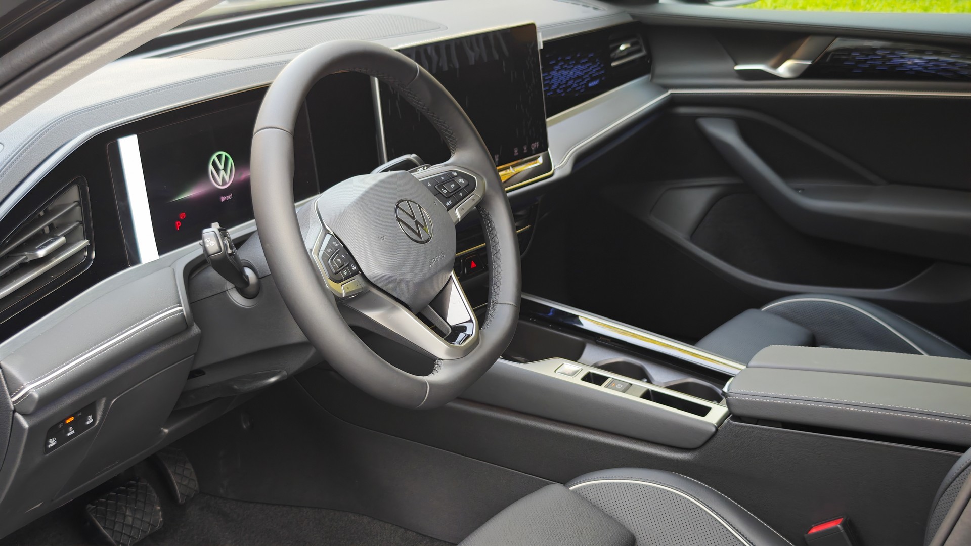 Зображення Новий Passat Elegance 2.0 TSI