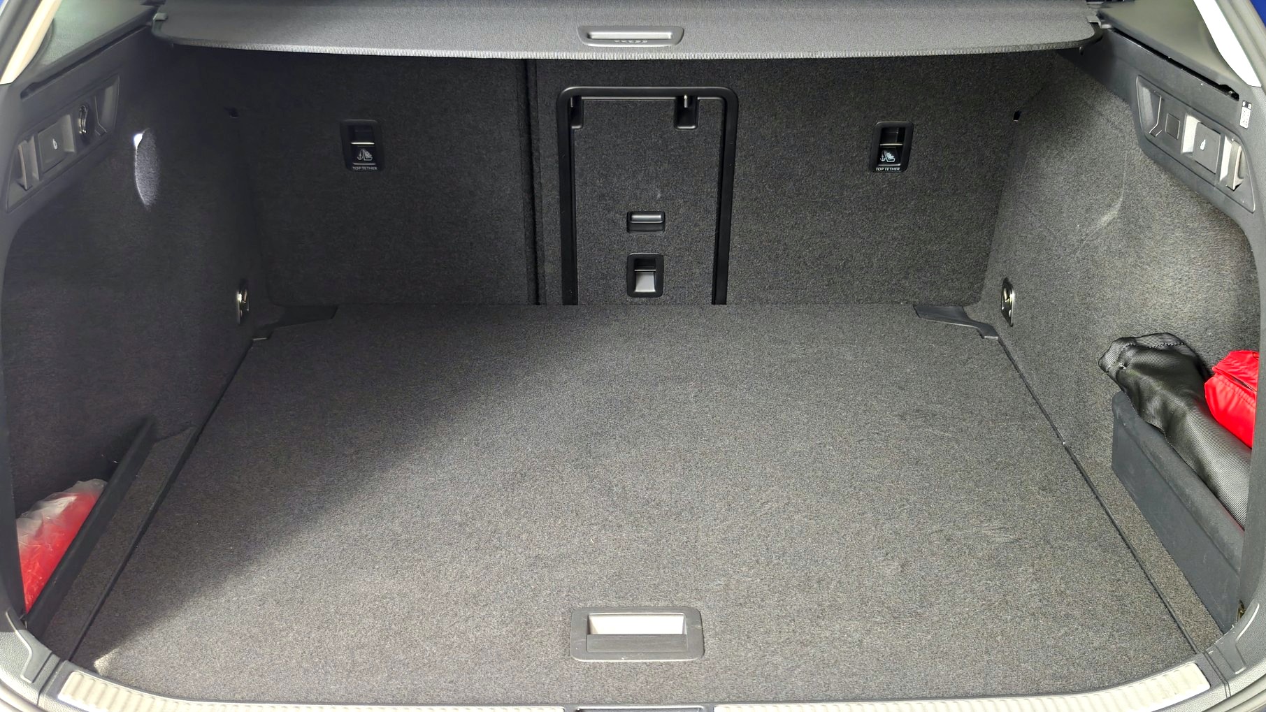 Зображення Новий Passat Elegance 1.5 eTSI