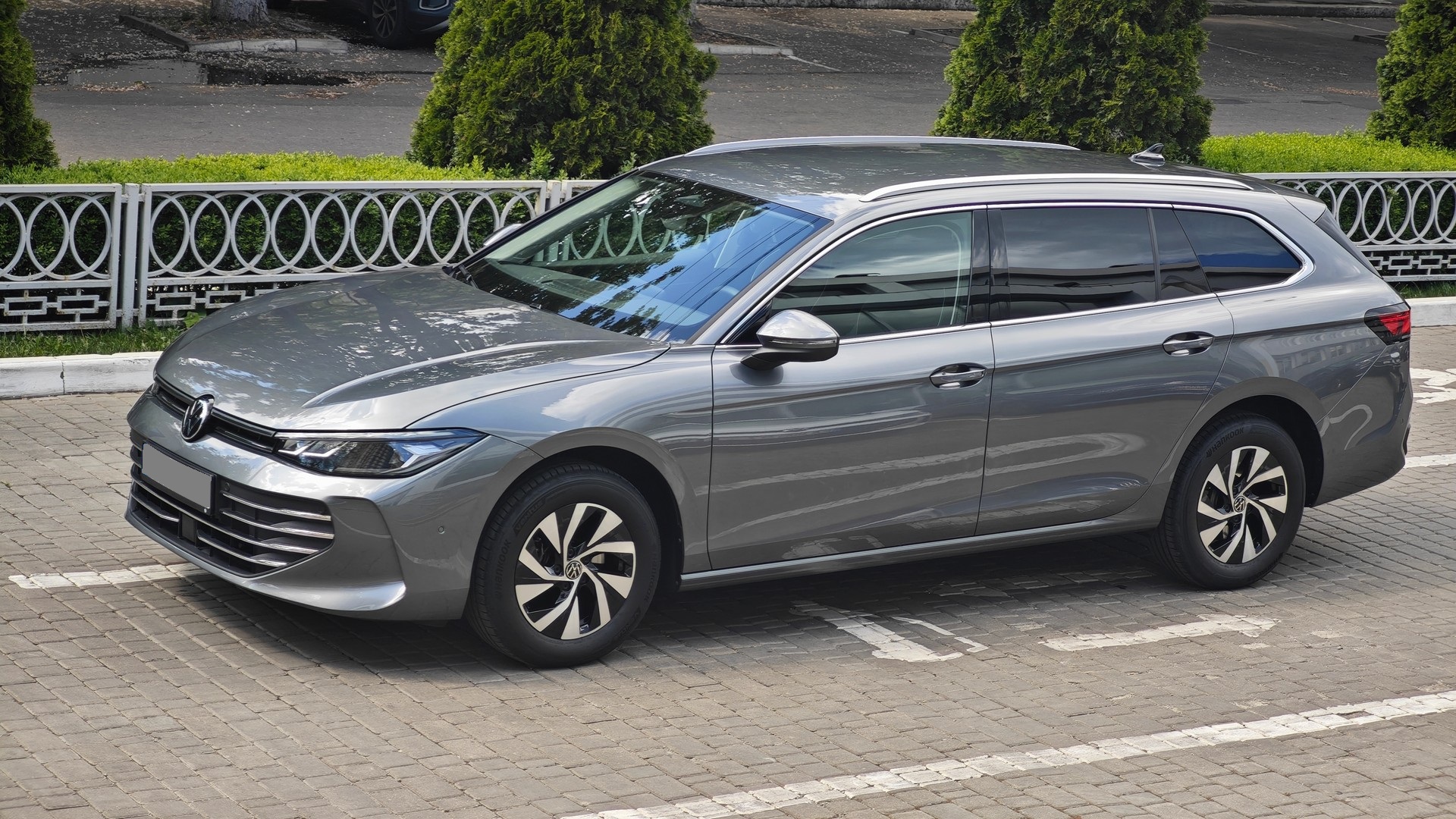 Зображення Новий Passat Business 2.0 TDI