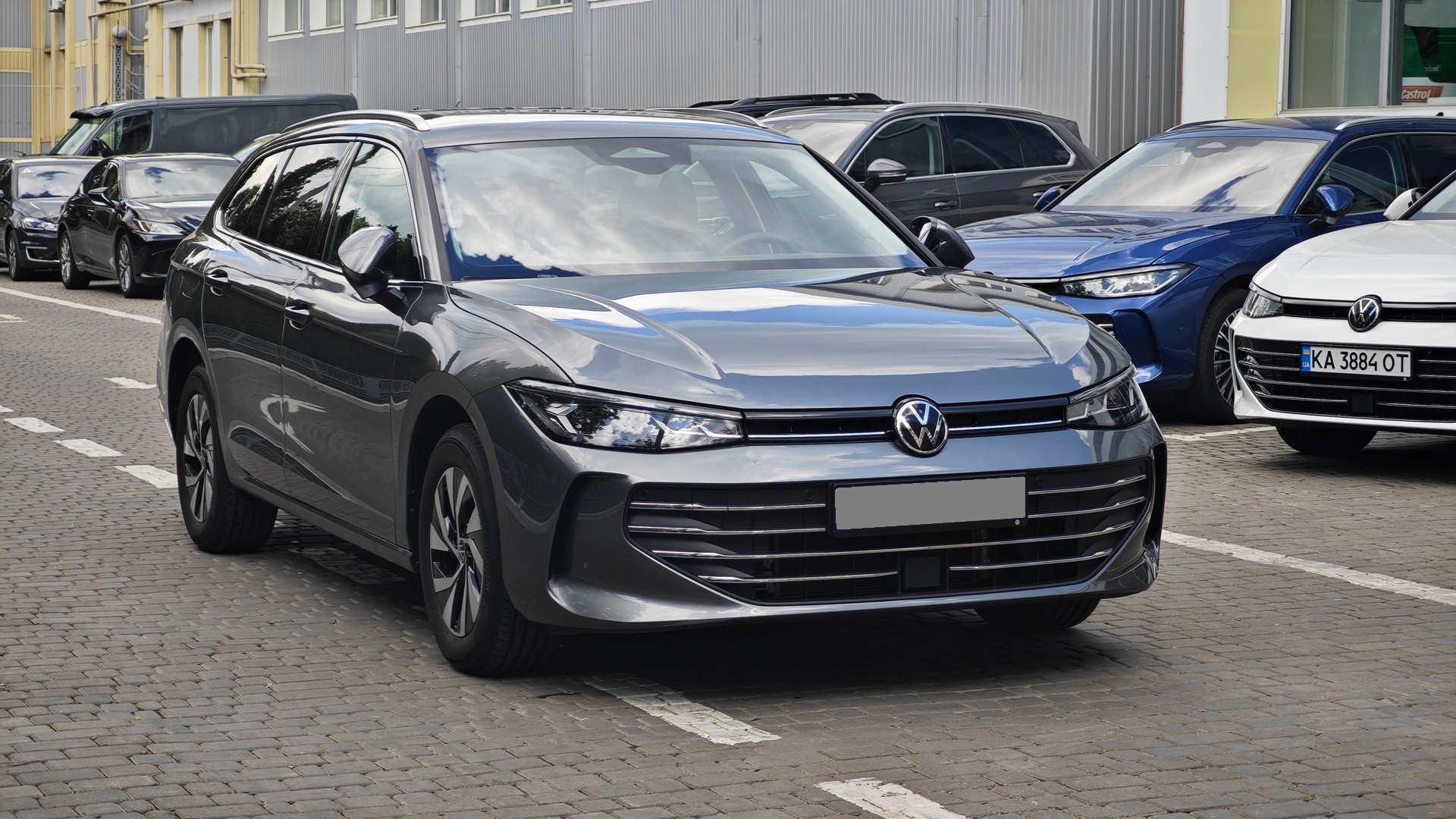 Зображення Новий Passat Business 2.0 TDI