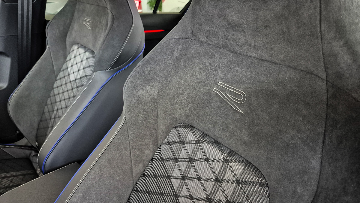 Зображення Golf R-Line 1.4 TSI