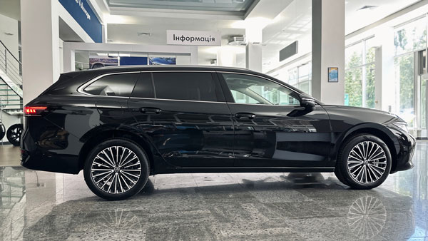 Зображення Новий Passat Elegance 2.0 TSI