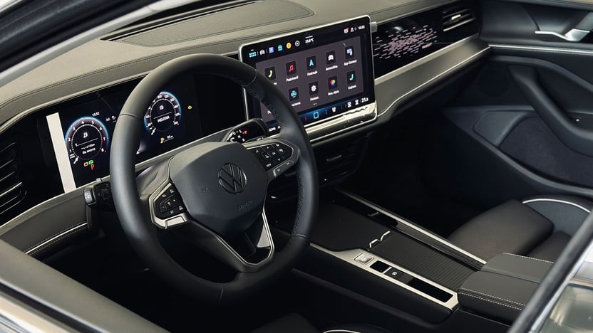 Зображення Новий Passat Elegance 2.0 TSI