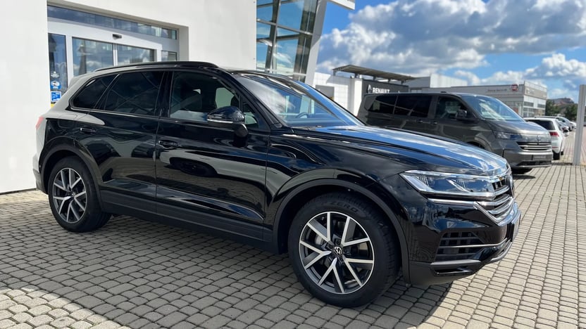 Зображення Touareg Silver+ 3.0 V6 TFSI