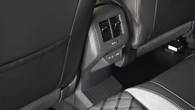 Зображення T-Roc R-Line+ 1.4 TSI