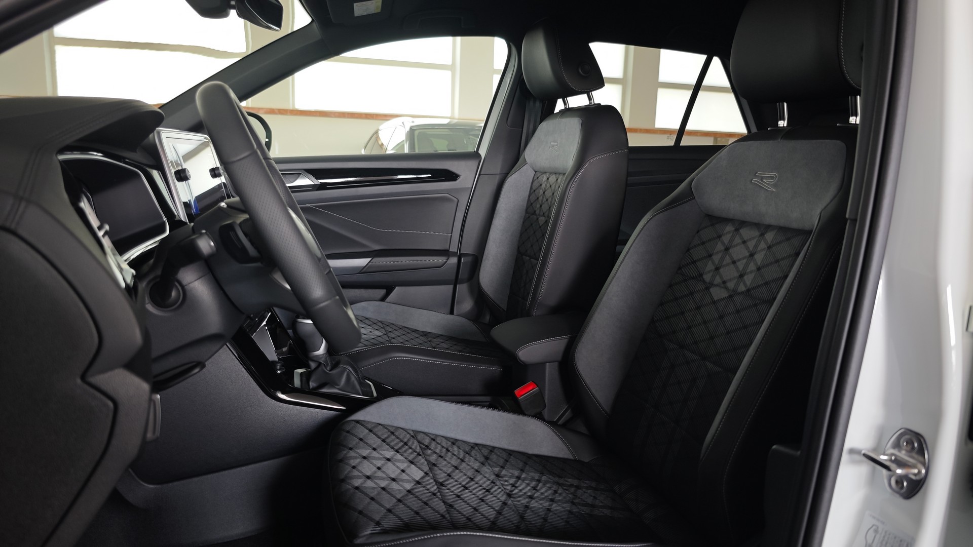 Зображення T-Roc R-Line+ 1.4 TSI