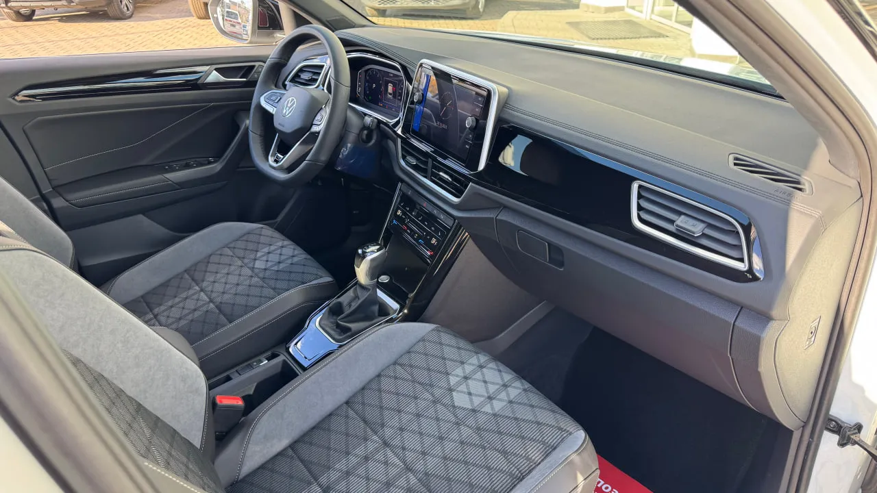 Зображення T-Roc R-Line+ 1.4 TSI