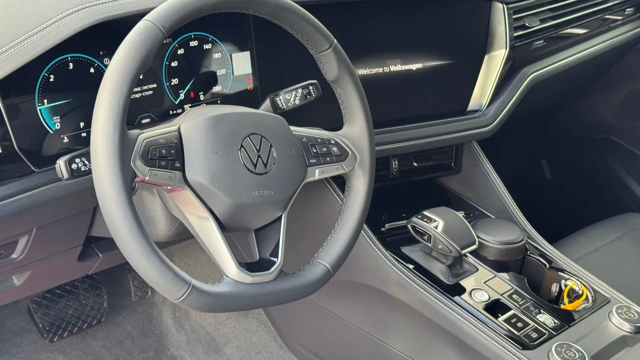 Зображення Touareg Silver 3.0 V6 TDI