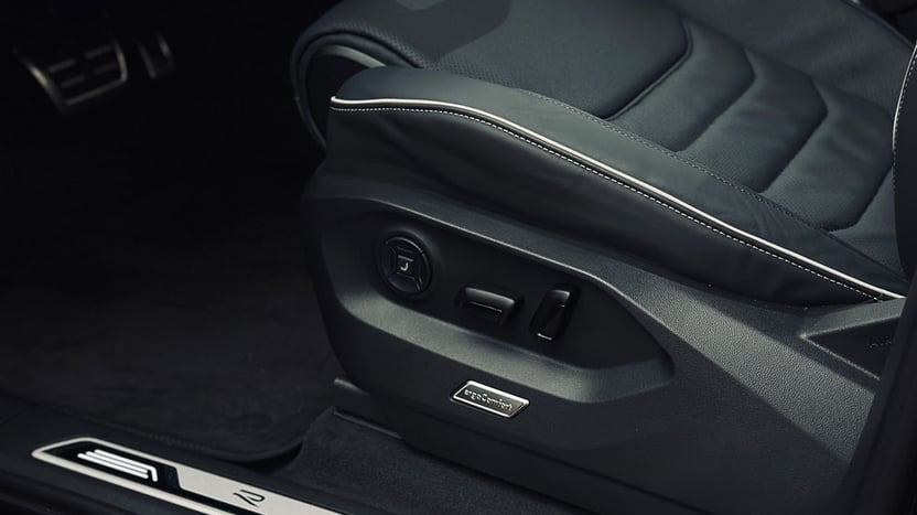 Зображення Touareg R-Line Platinum 3.0 V6 TDI