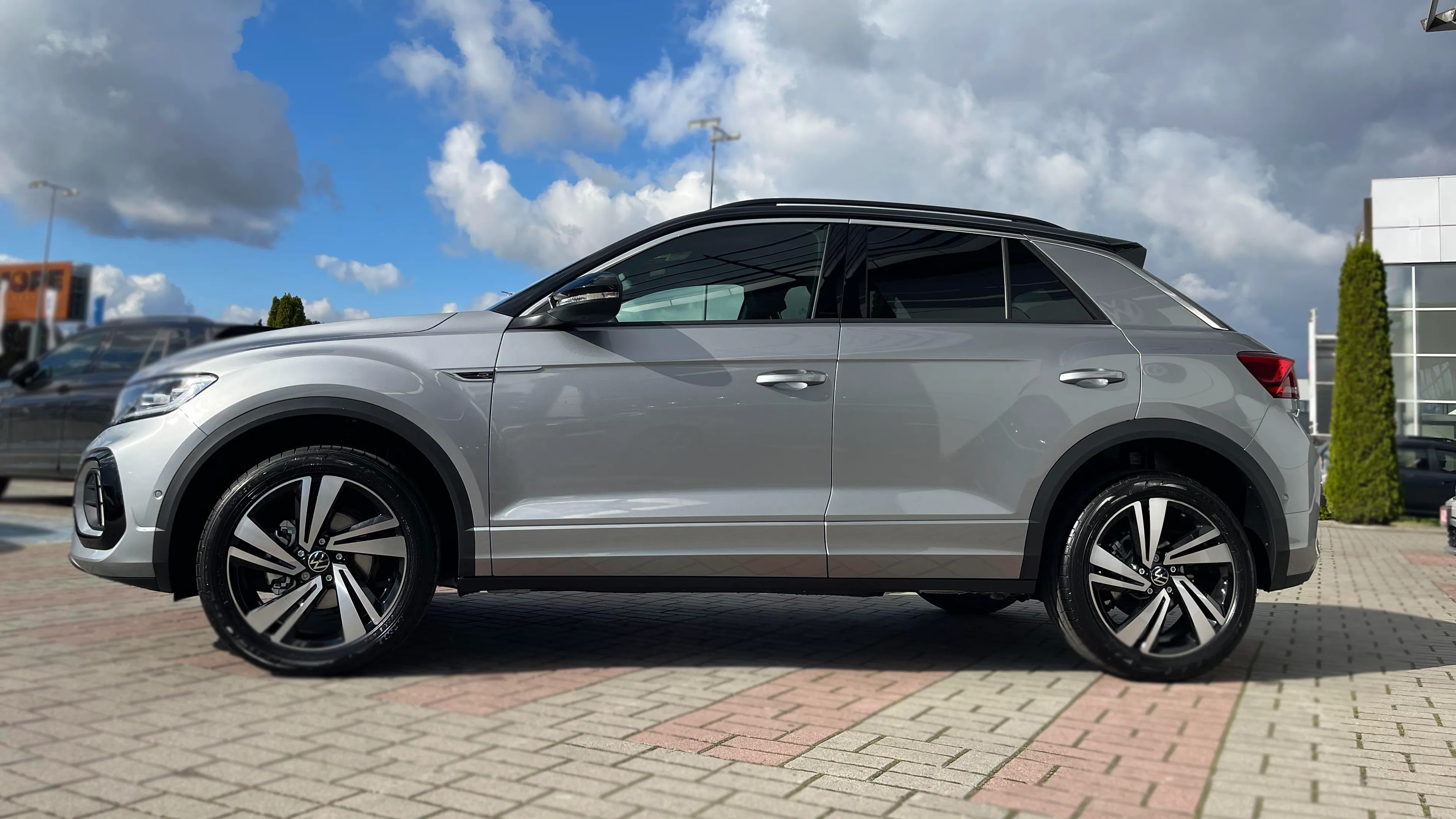 Зображення T-Roc R-Line+ 1.4 TSI
