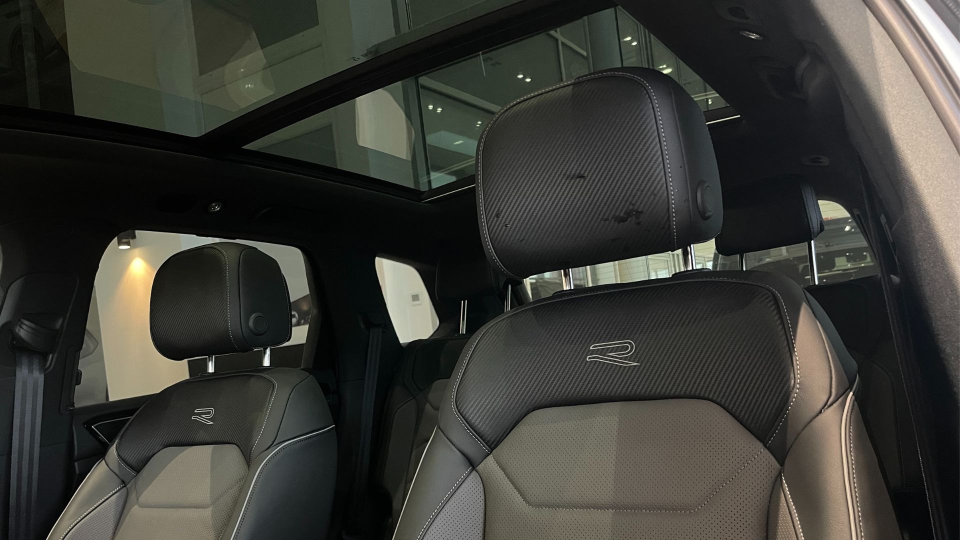 Зображення Touareg R-Line Platinum1 3.0 V6 TDI