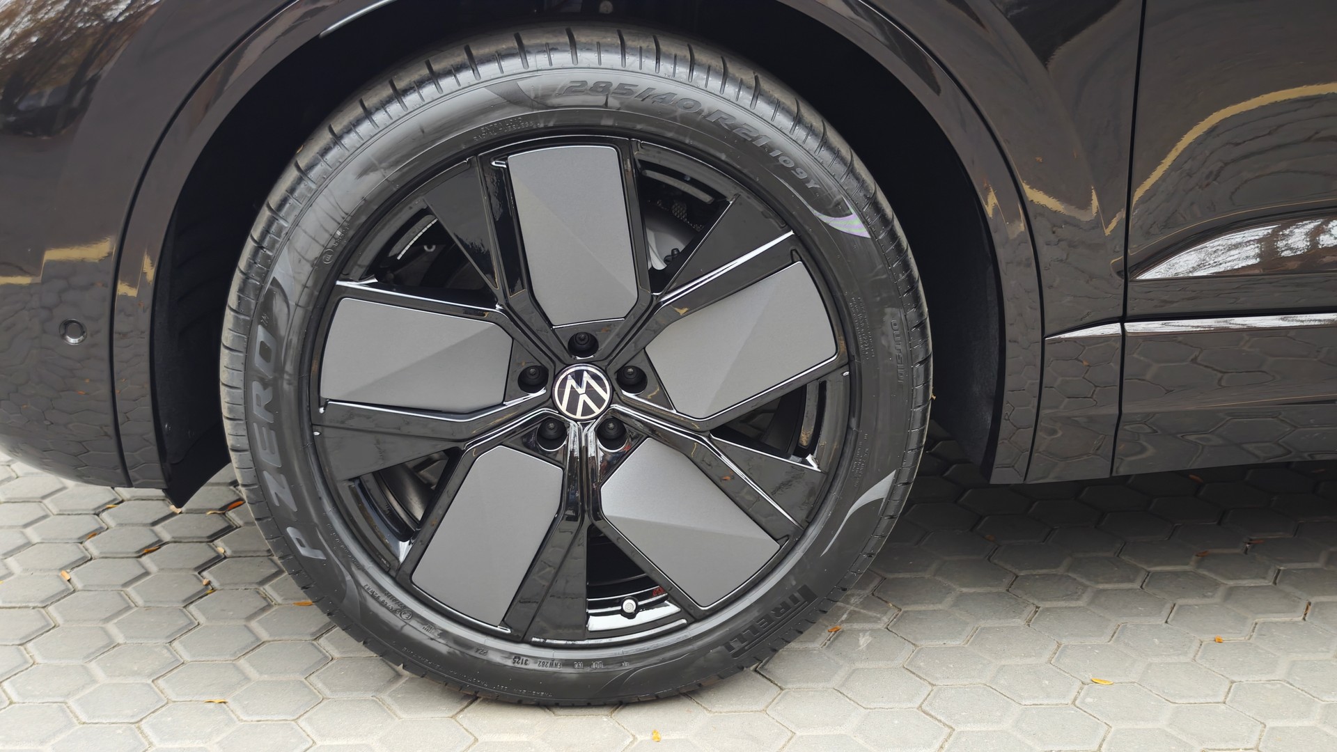 Зображення Touareg R-Line Platinum1 3.0 V6 TDI