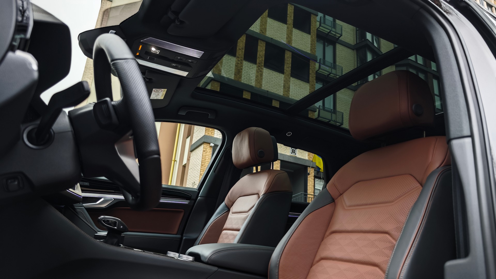 Зображення Touareg R-Line Platinum1 3.0 V6 TDI