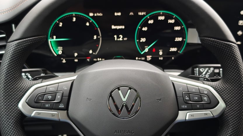 Зображення Touareg R-Line Platinum1 3.0 V6 TDI