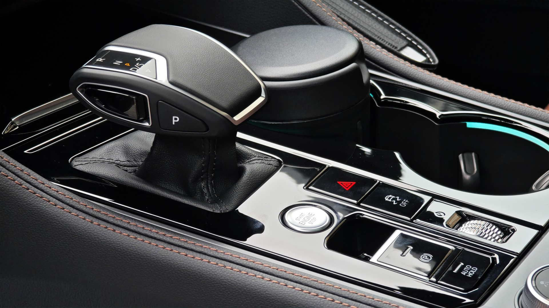 Зображення Touareg R-Line Platinum1 3.0 V6 TDI