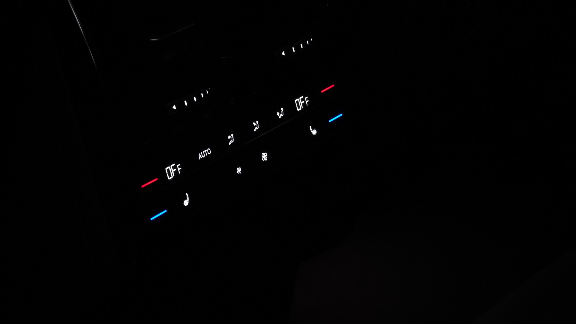 Зображення Touareg R-Line Platinum1 3.0 V6 TDI