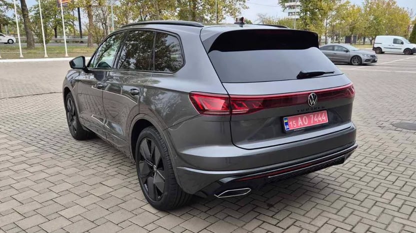 Зображення Touareg R-Line Platinum1 3.0 V6 TDI