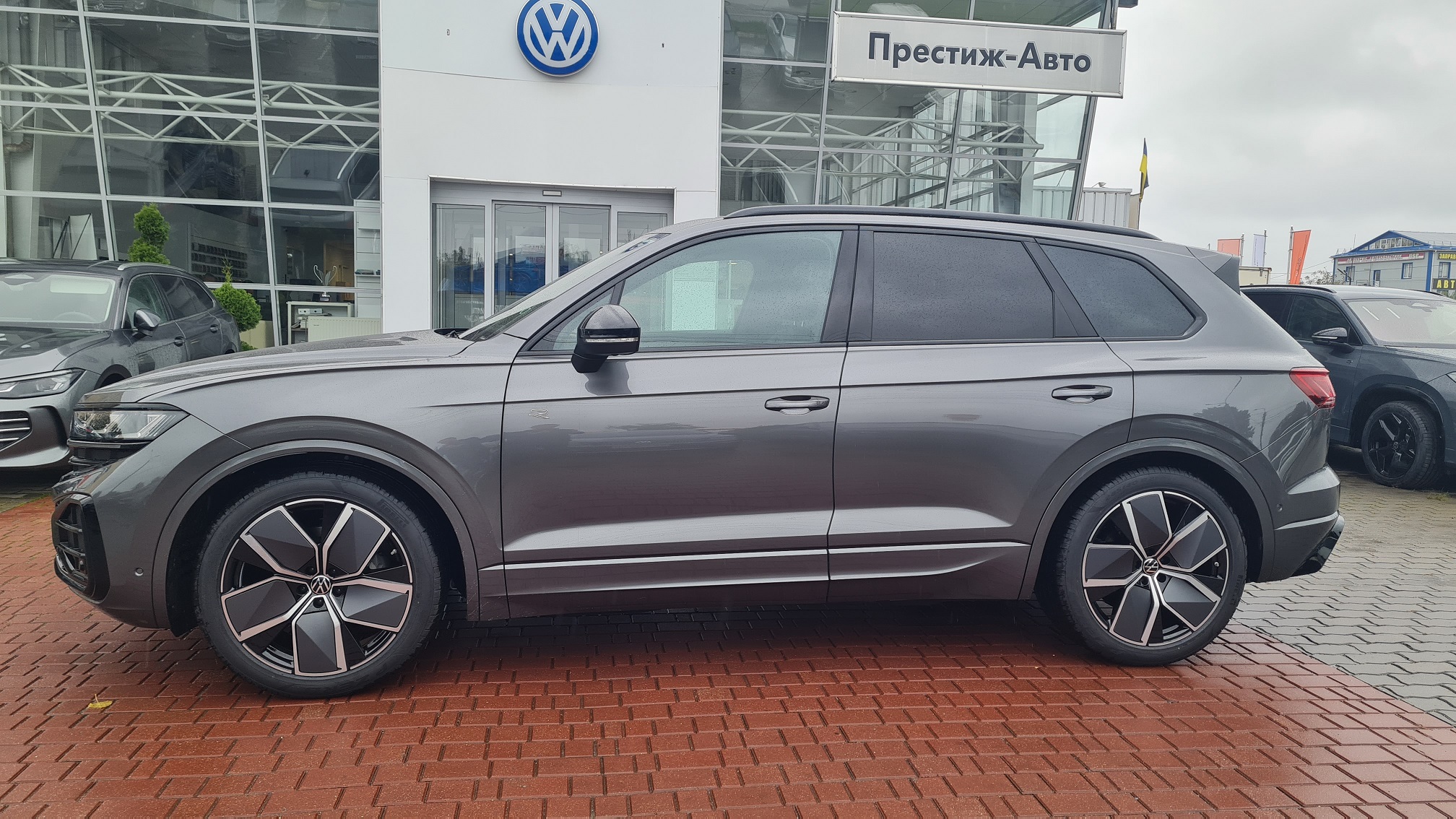 Зображення Touareg R-Line Platinum1 3.0 V6 TDI